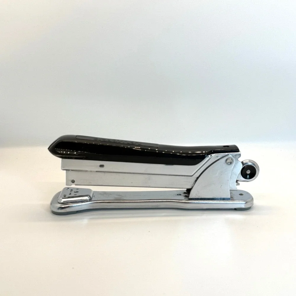 VTG Ace Fastener Aceliner Model 502 Chrome Black Cap‎ Stapler Chicago USA Retro